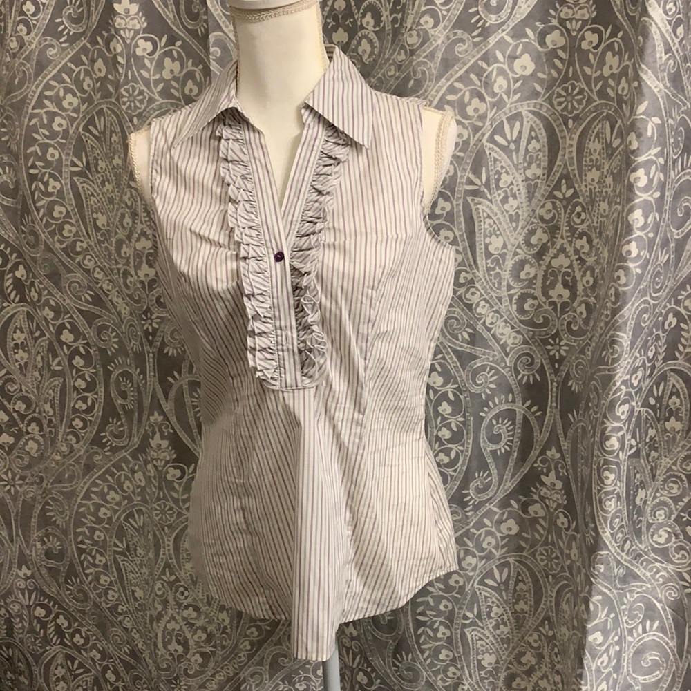 NY&Co Sleeveless Blouse NWT